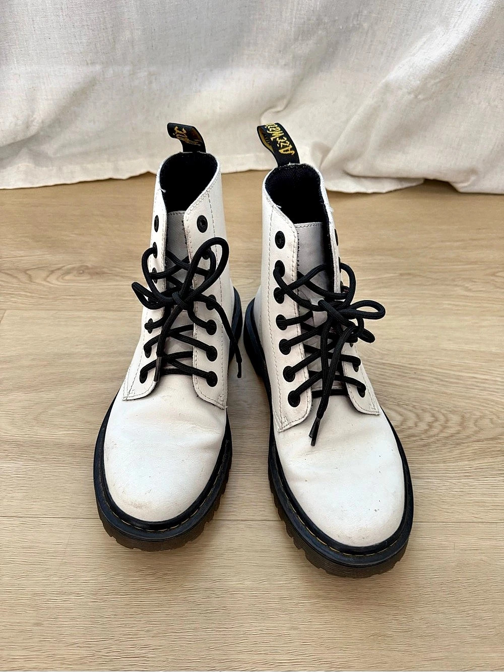 Dr. Martens 1460 Smooth Leather Lace Up Boots Smooth Leather Boots White & Black